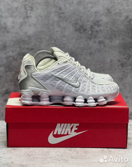 Кроссовки мужские nike shox
