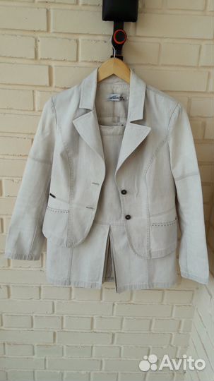 Льняной женский костюм