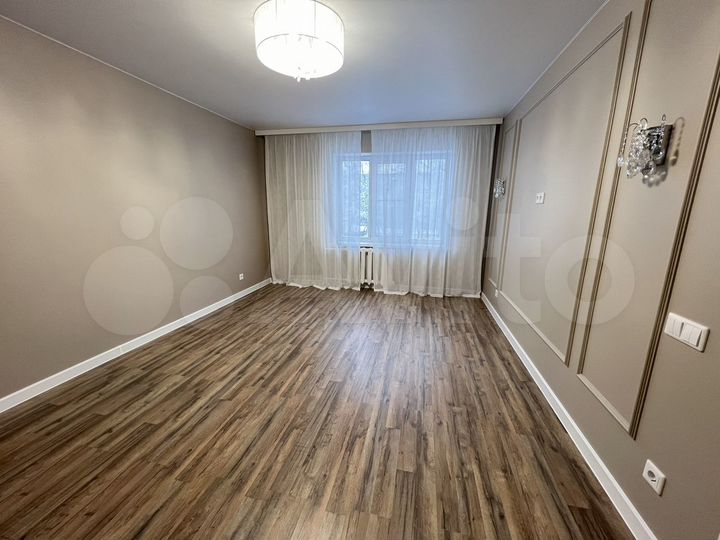 3-к. квартира, 55 м², 2/9 эт.