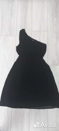 Нарядные платья новые