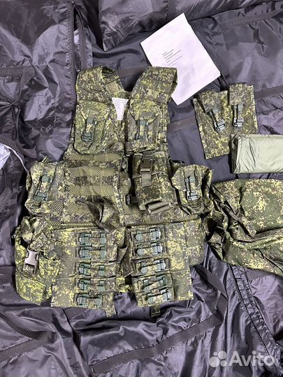 Разгрузочный жилет с подсумками 6ш117