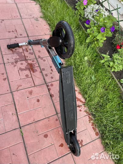 Самокат с большими колесами