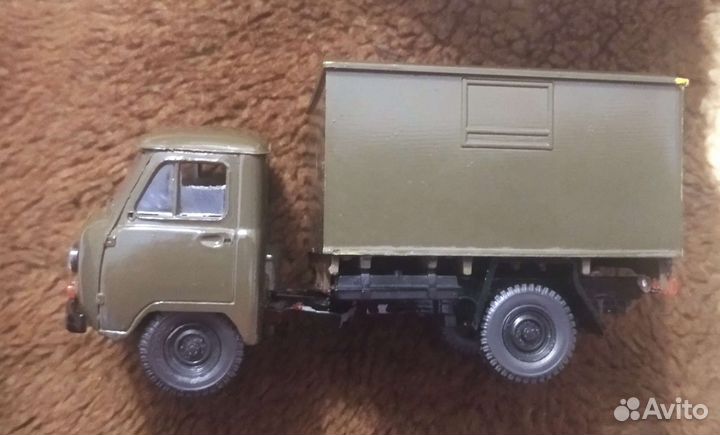 Модель автомобиля 