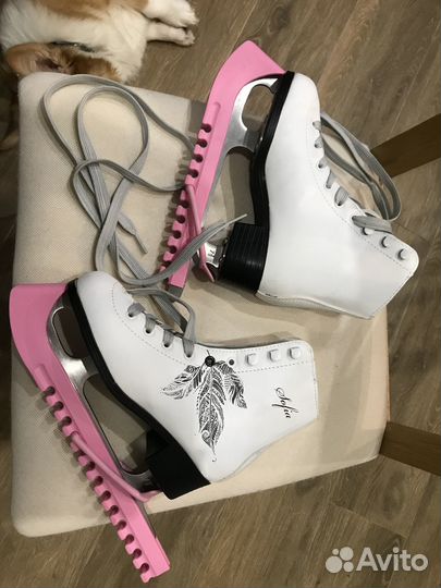Коньки детские 33 размер