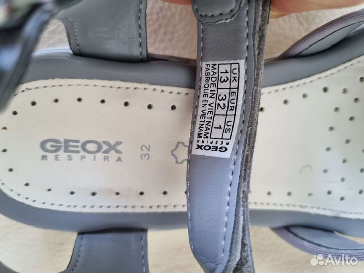 Новые сандали Geox для девочки 32р