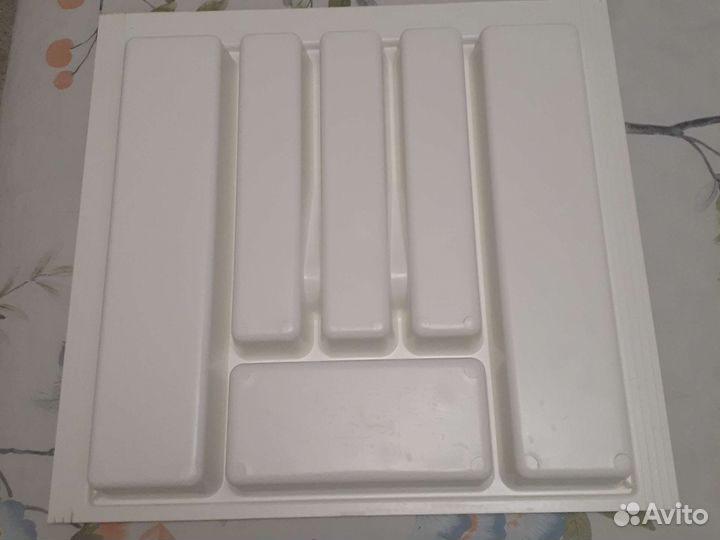 Лоток для столовых приборов