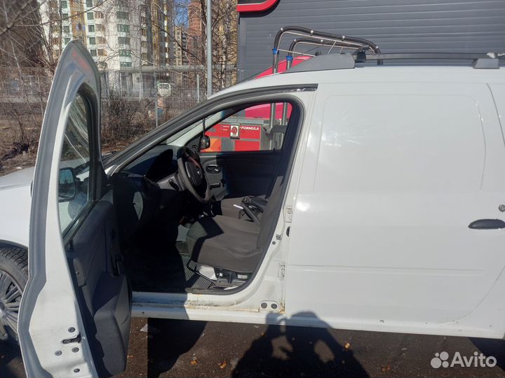 LADA Largus 1.6 МТ, 2017, 233 000 км