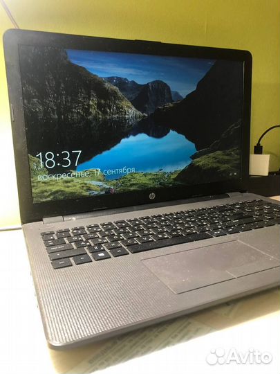 Продам ноутбук HP 250G6
