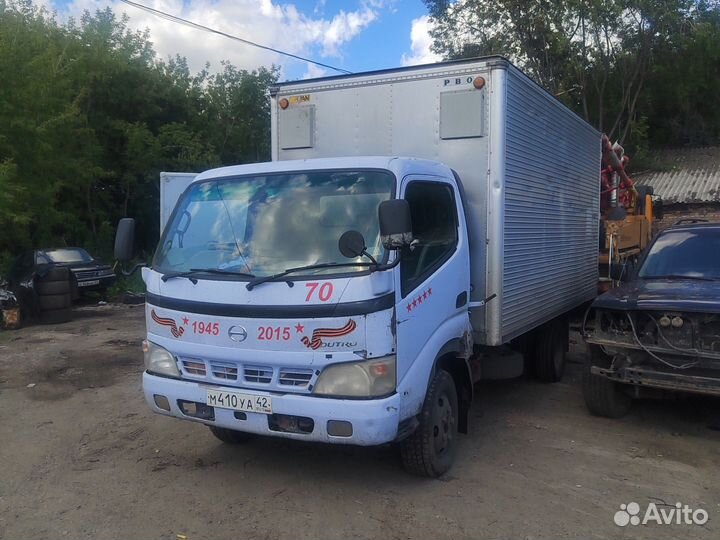 Продам Hino dutro s05c по запчастям