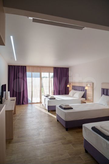 Гостиница, 1500 м²