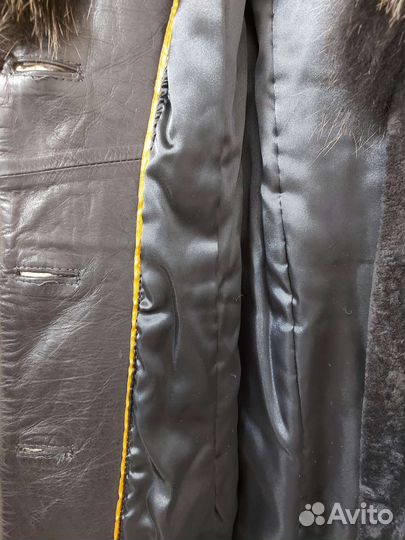 Женское пальто дубленка