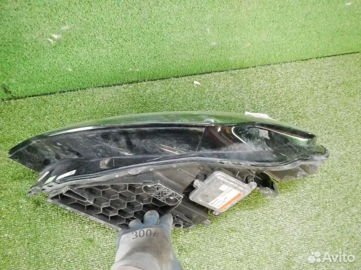 Фара левая Land-Rover Discovery Sport (2014-2019)