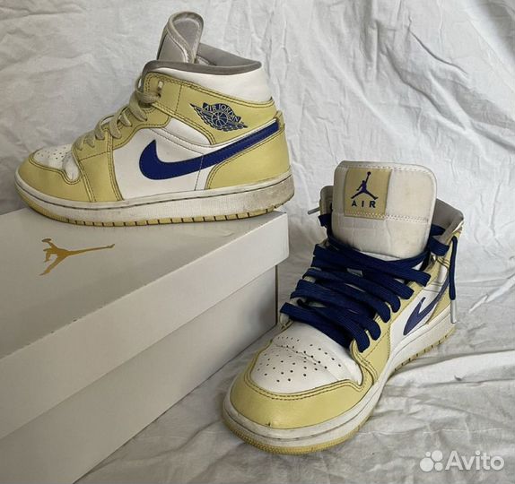 Nike air jordan 1 mid