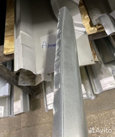 Порог правый Citroen Saxo, Chanson 1996-2003, Peug