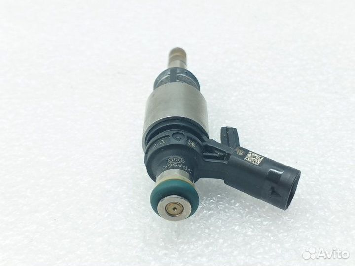 Форсунка топливная Audi A6 C7 1.8 CYG 2018