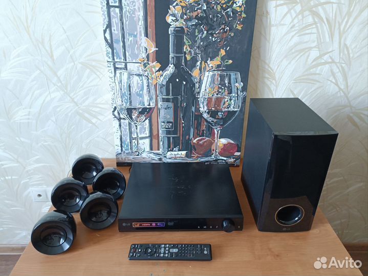 Домашний кинотеатр LG DH4220S