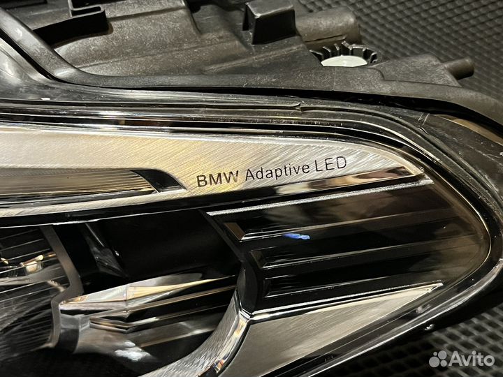 Фары (правый, левый) BMW G30 дорест LED adaptive