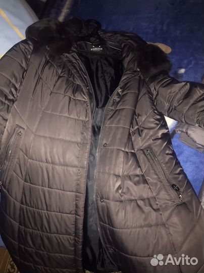 Сумка с верхней женской одеждой