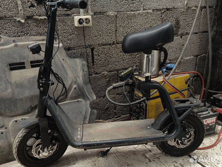 Электросамокат kugoo