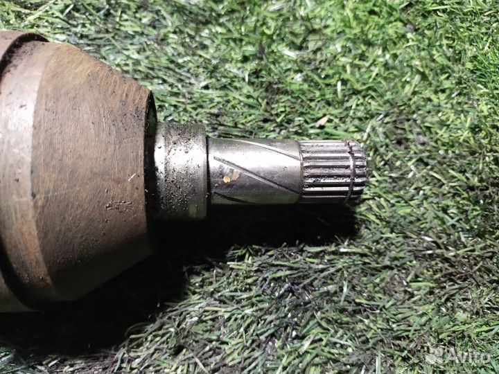 Полуось правая передняя Opel Vectra B