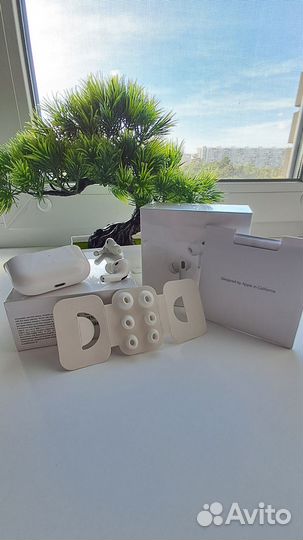 Беспроводные наушники AirPods Pro 2