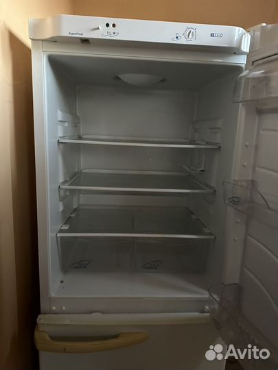 Холодильник бу нерабочий