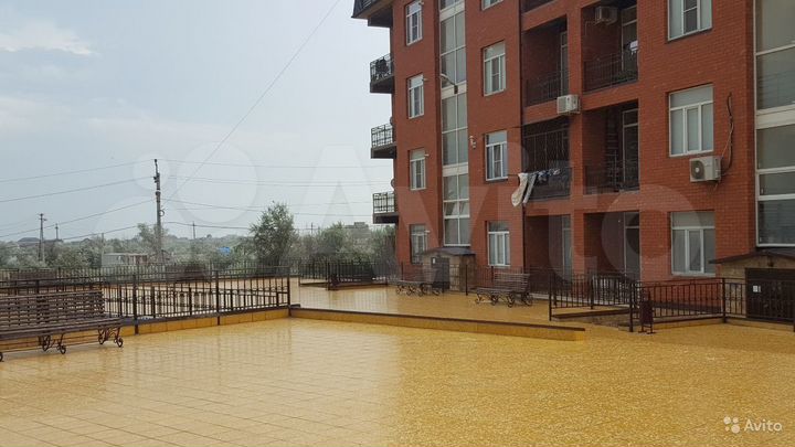2-к. квартира, 46,4 м², 2/5 эт.