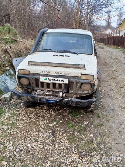 LADA 4x4 (Нива) 1.7 МТ, 2000, 120 000 км