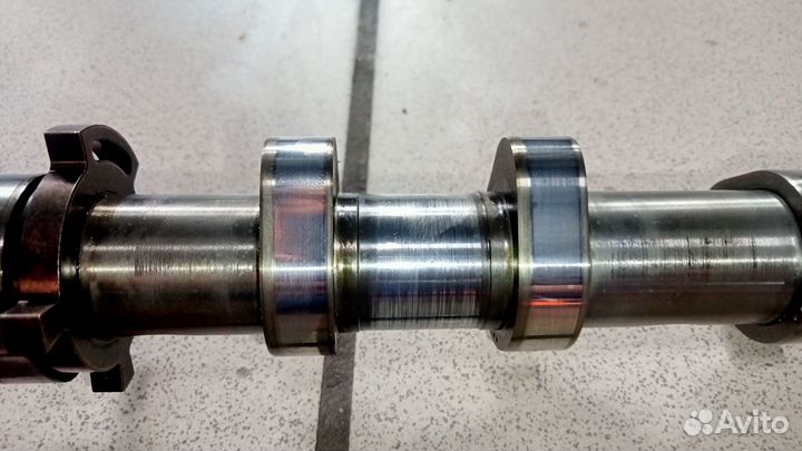 Распредвал впускной Skoda Octavia A5