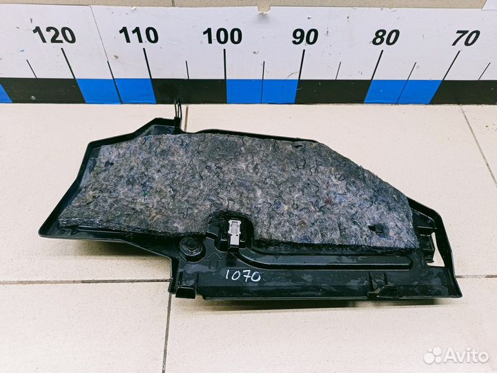 Накладка (кузов внутри) RAV 4 2013