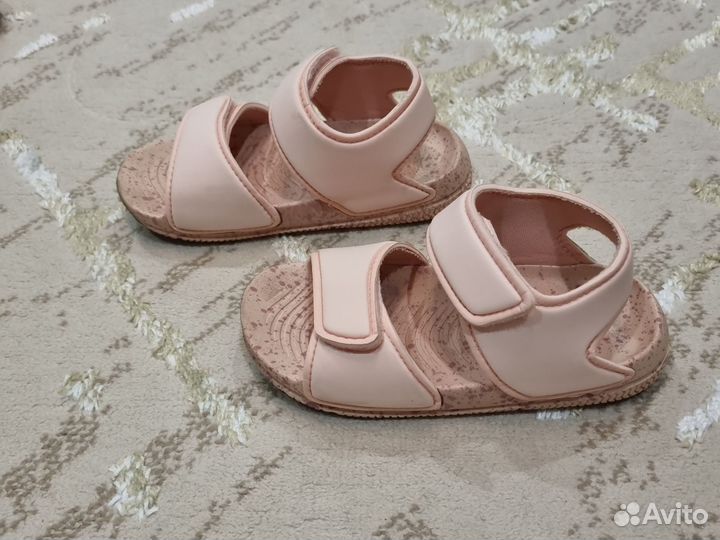 Туфли для девочки