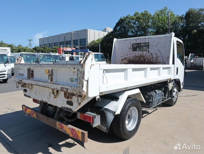 Isuzu Elf, 2017