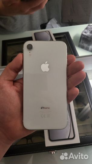 iPhone Xr, 64 ГБ