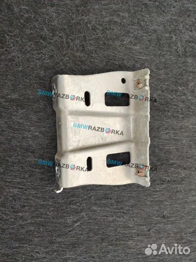 Кронштейн (крепление) BMW X4 F26 2017 51487213679