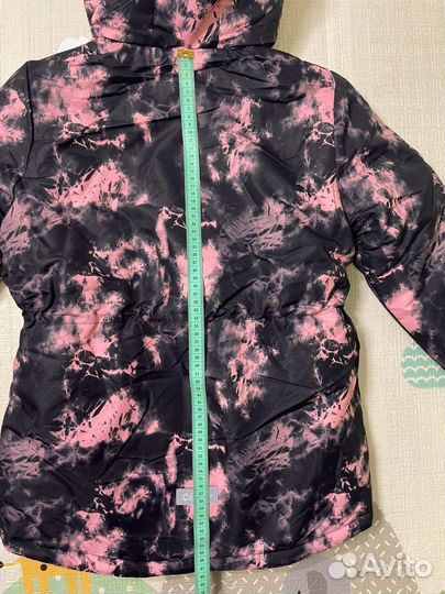 Зимняя куртка для девочки новая 158 размер