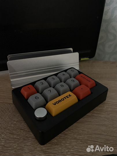 Программируемая мини-клавиатура Vorotex K12