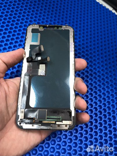 Дисплей iPhone X