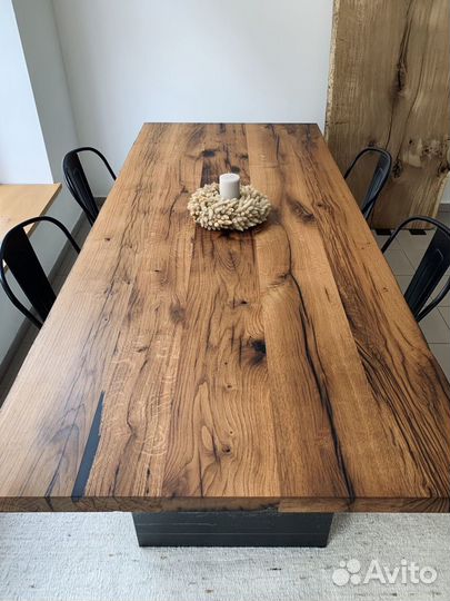 Стол деревянный