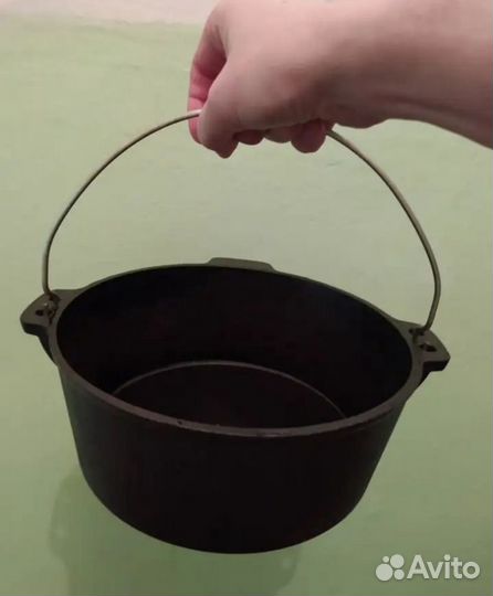 Казан чугунный чугунок