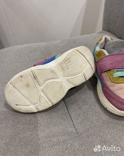 Кроссовки zara 24