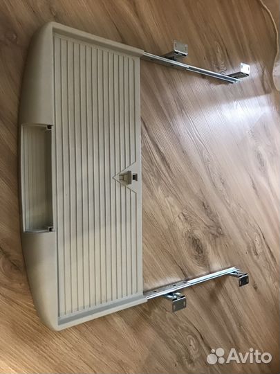 Выдвижная подставка для клавиатуры