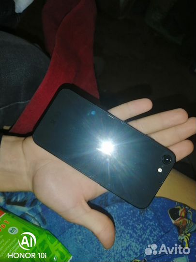 iPhone SE (2020), 64 ГБ