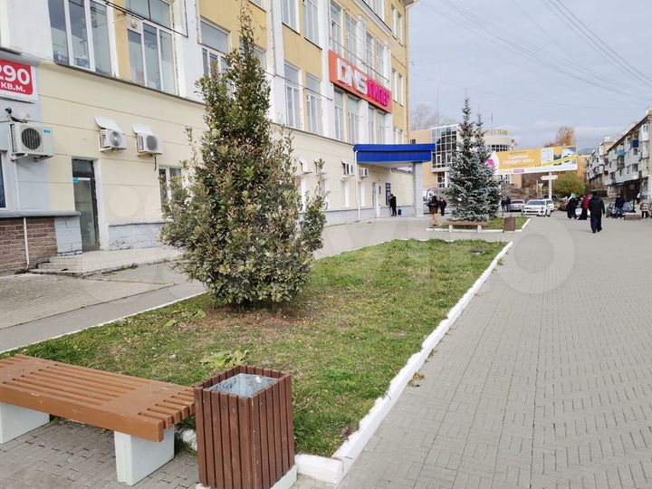 Торговая площадь, 290 м²