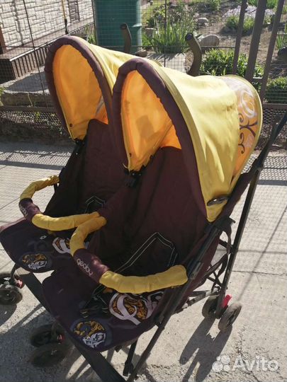 Коляска трость для двойни