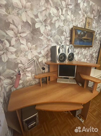 Компьютерный стол бу