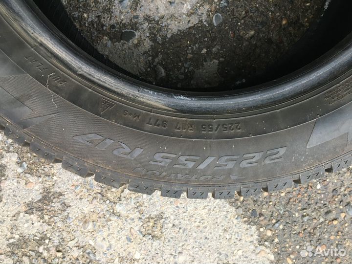 Pirelli P Zero 2.25/55 R17
