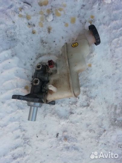 Главный тормозной цилиндр хендай солярис киа рио 3