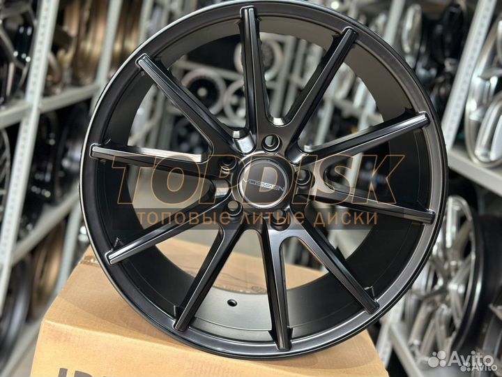 Литые диски Vossen VFS1 R18 8j ET+40 5*114.3