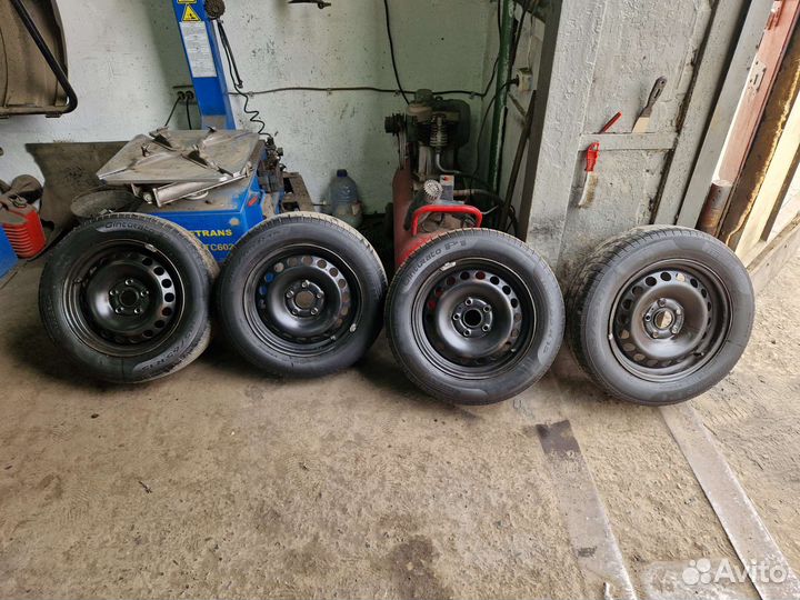 Продам колеса r15 185/65 на skoda