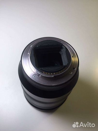 Объектив Sony Carl Zeiss Vario-Tessar T* FE 16-35m